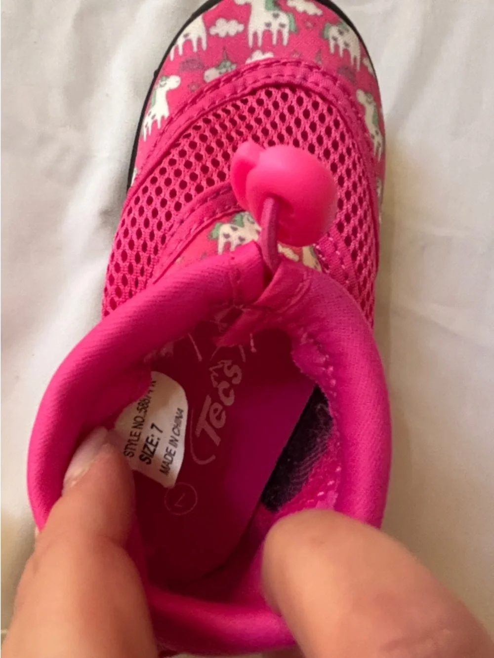 NEW Kids Hot Pink Unicorn Slip-On Water Shoes Toddler Size 7 NWR - Picture 5 of 7